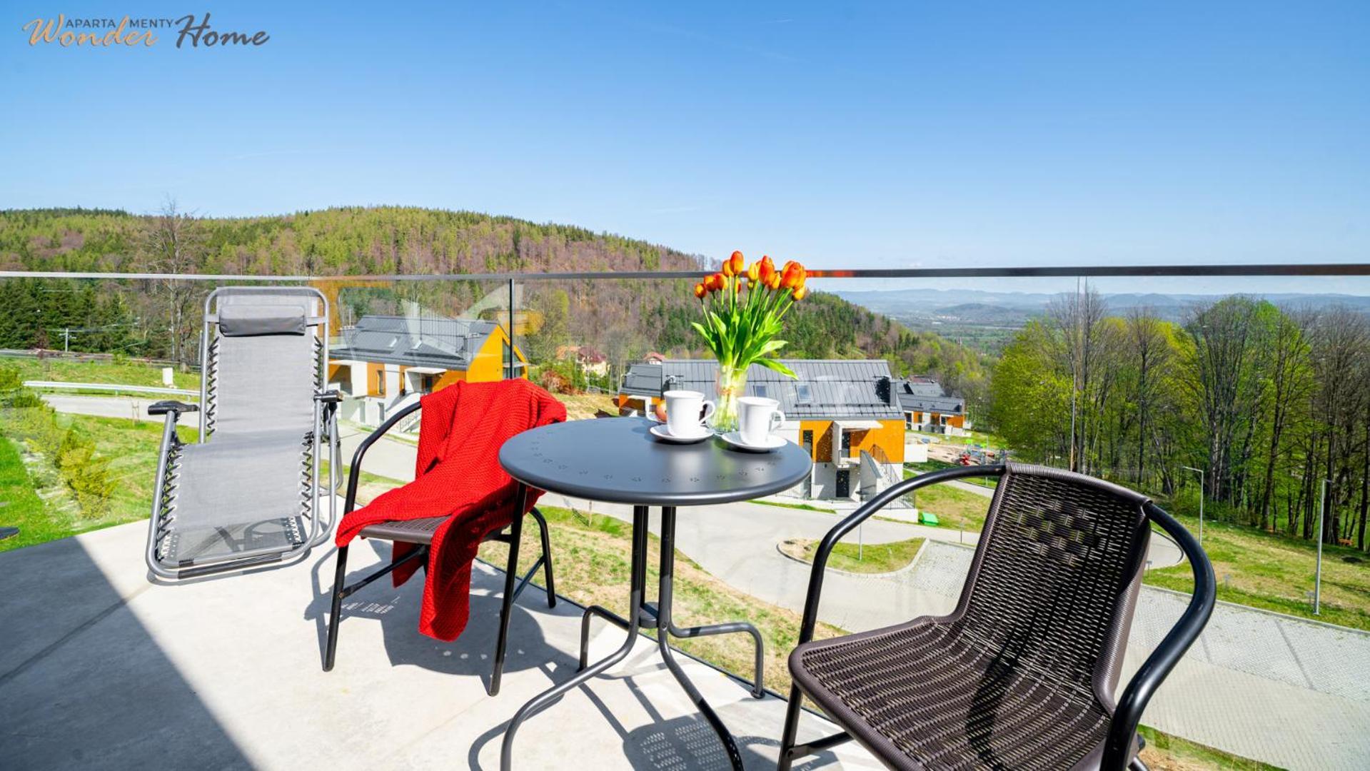 Apartment Wonder Hillside: Ski-side With Playground And Outdoor Gym