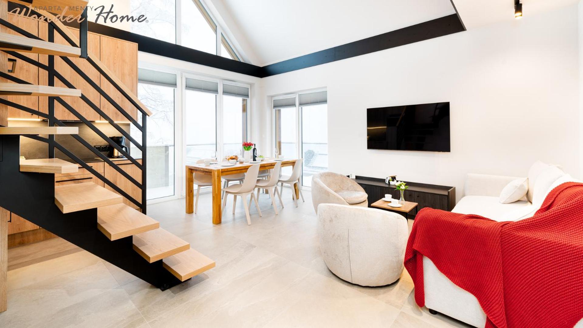 Wonder Hillside: Ski-side With Playground And Outdoor Gym *